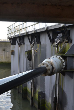 Door cylinder for the Volkerak locks